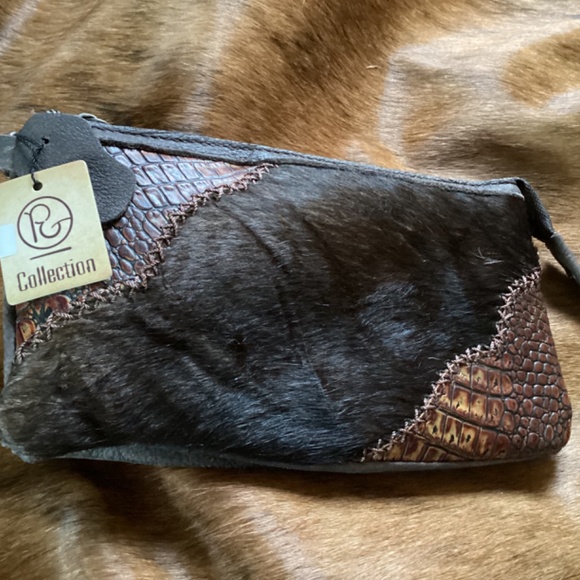 Genuine Leather Hair On Hide Crossbody Clutch Handbag - Picture 8 of 8